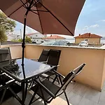 In 36023 Apartment